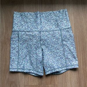 Athleta Blue Patterned Athletic Shorts